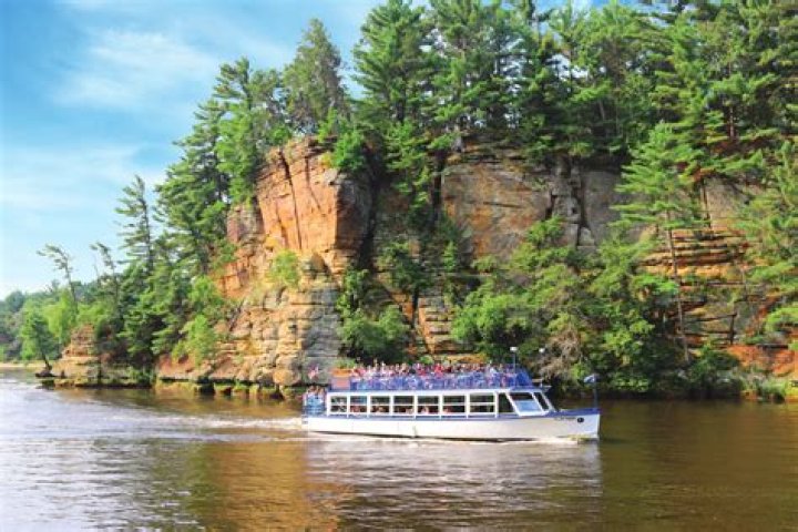 How long is the Wisconsin Dells boat tours?