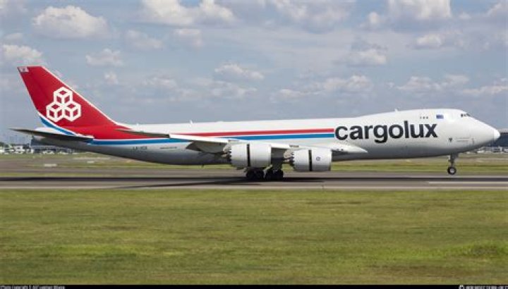 How many 747 does Cargolux have?