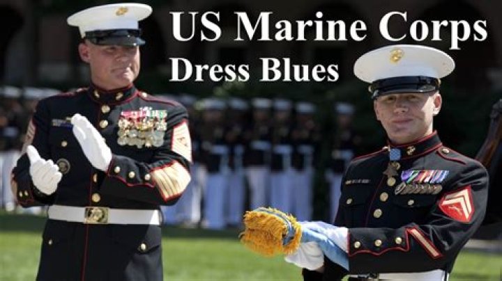 How many buttons do Marine dress blues have?