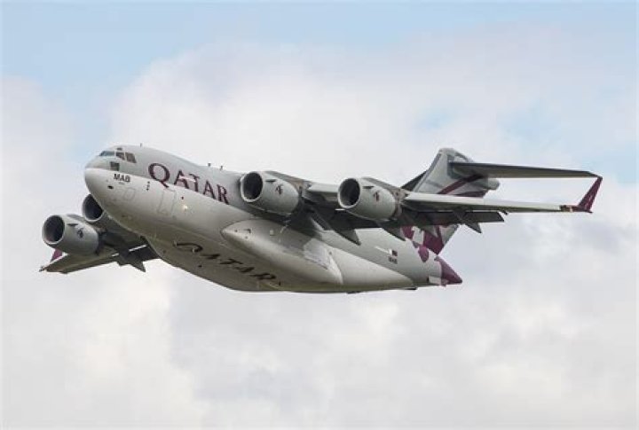 How many C-17 does Qatar have?