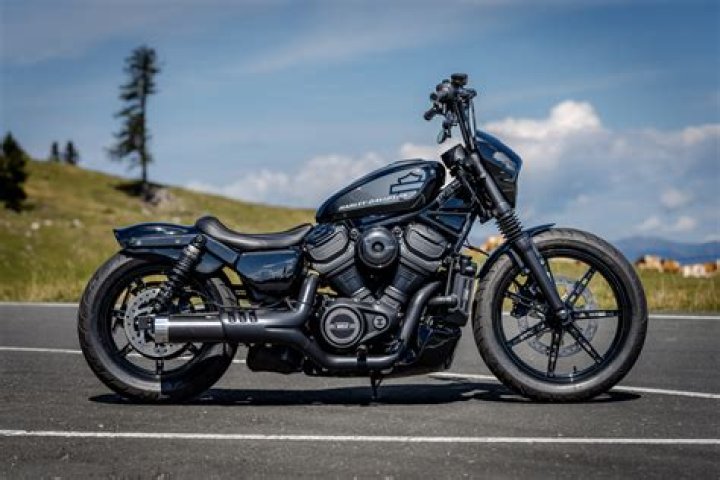 How many miles can a Harley Sportster 1200 go on a tank of gas?