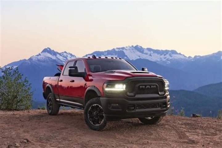 How many MPG does a Dodge Ram 2500 diesel get?