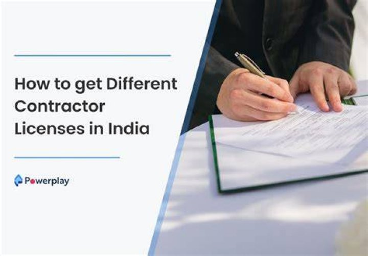 How many types of contractor licenses are there in India?