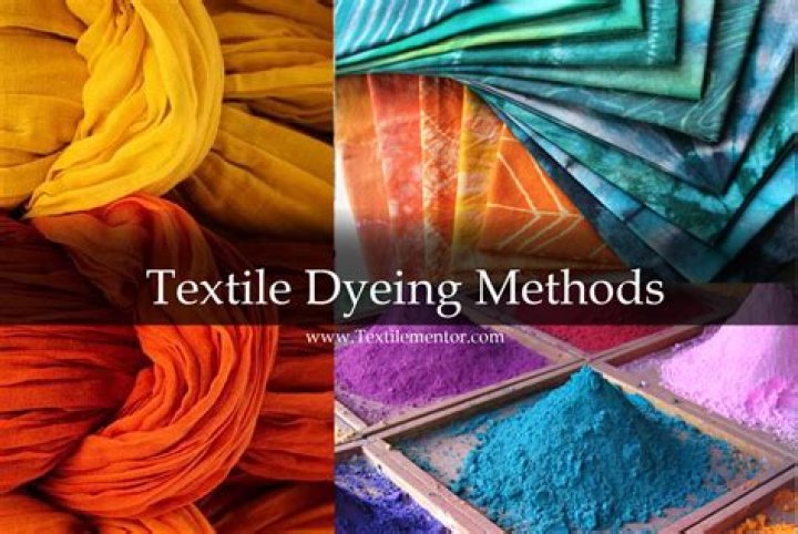 How many types of dyeing machines are there?