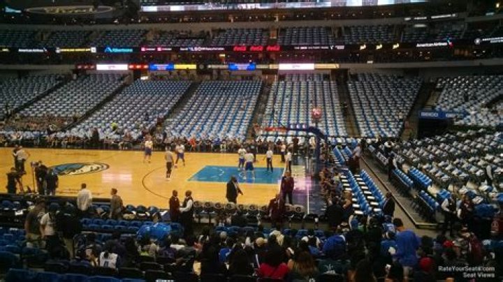 How much are floor seats at a Mavericks game?