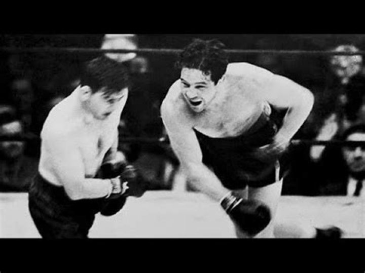 How much did Braddock win in the Baer fight?
