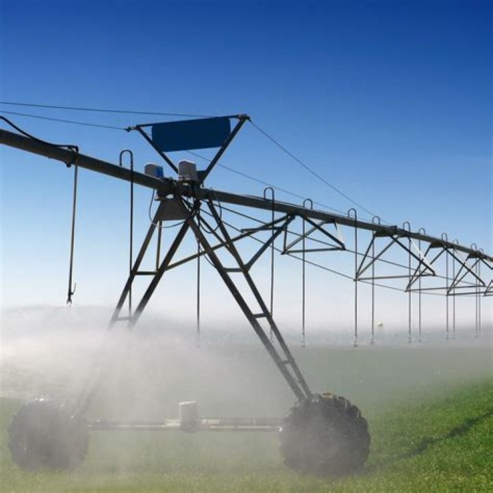 How much do center pivots cost?