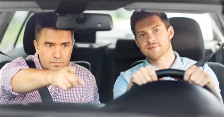 How much do driving lessons cost in Melbourne?