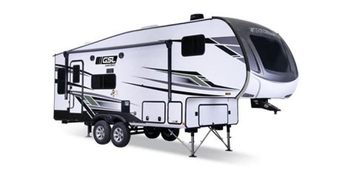 How much does a Starcraft Camper weight?