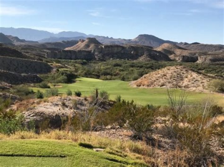 How much does it cost to fly to Lajitas Golf Resort?