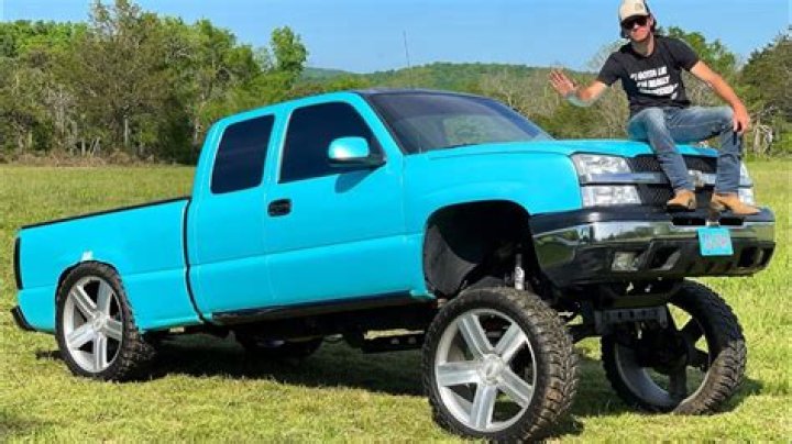 How much does it cost to squat a truck?