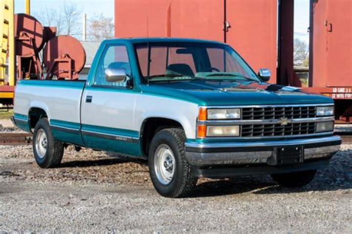 How much is a 1993 Chevy pickup worth?