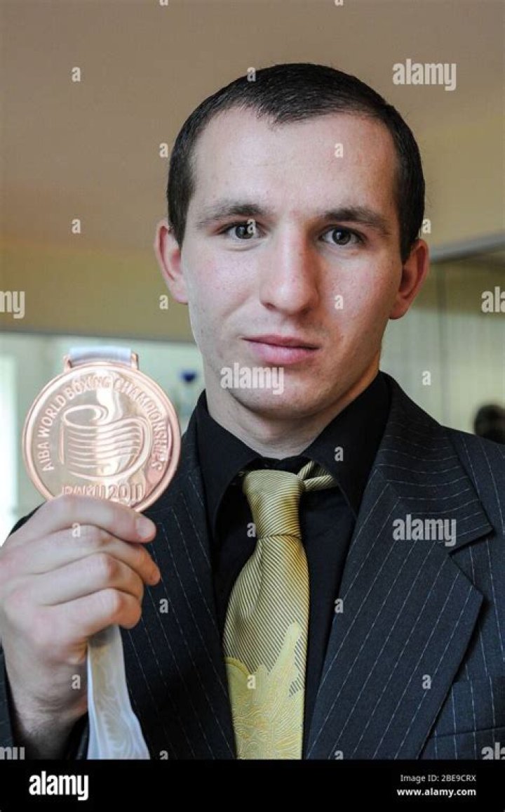How old is Egidijus Kavaliauskas?