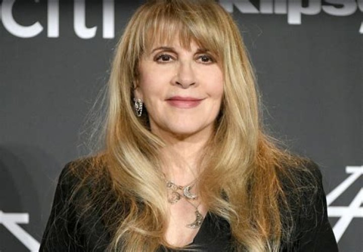 How old is Stevie Youtuber?