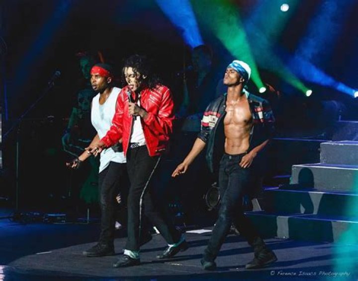 How old was Chris Brown when he did the Michael Jackson tribute?