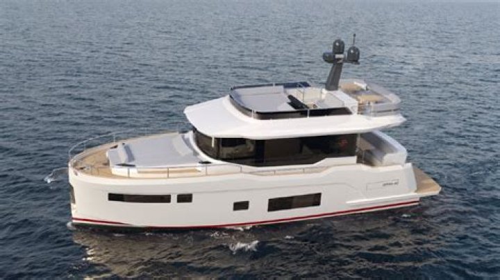 Is a 48 foot boat a yacht?