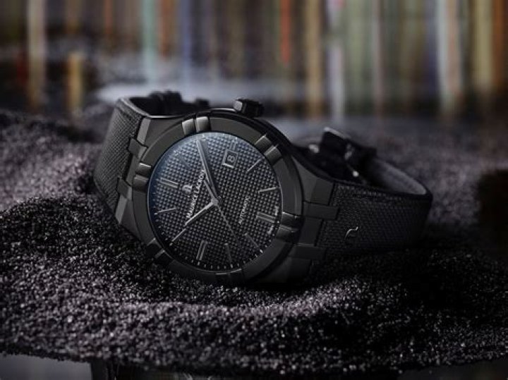 Is a Black watch classy?