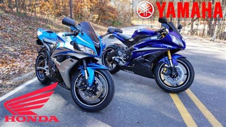 Is a CBR 600 faster than a R6?
