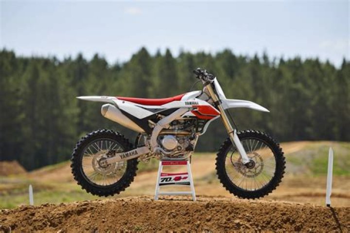 Is a YZ450F fast?