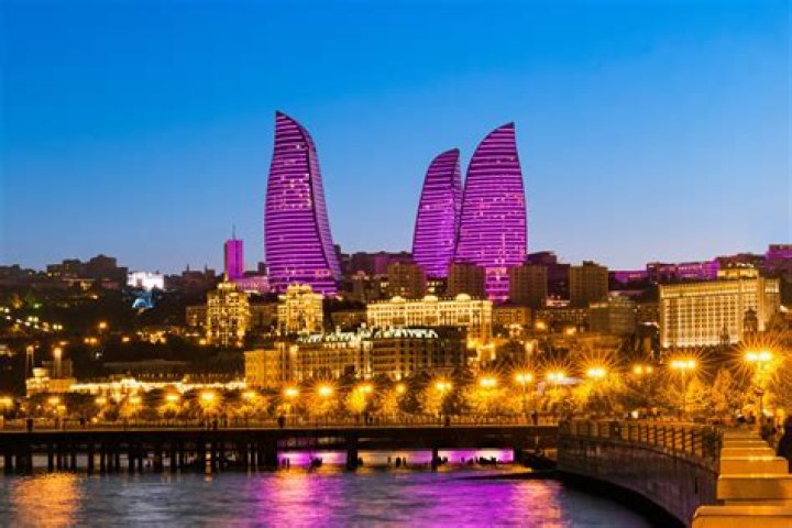 Is Baku good for nightlife?