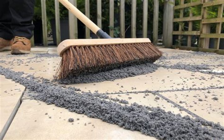 Is brush in grout good?