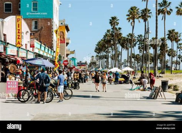 Is camping allowed on Venice Beach?
