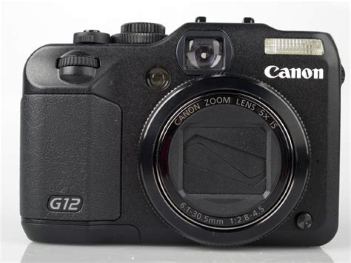 Is Canon G12 a good camera?
