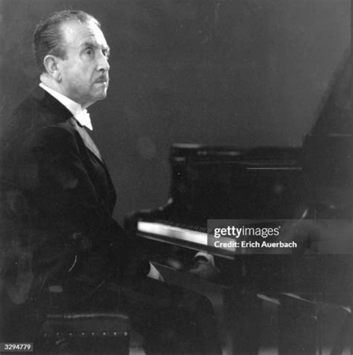 Is Claudio Arrau a good pianist?