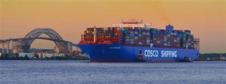 Is Cosco a shipping line?