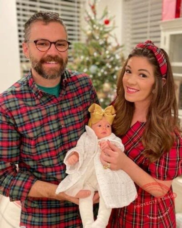 Is Danielle grant of 9 News married?