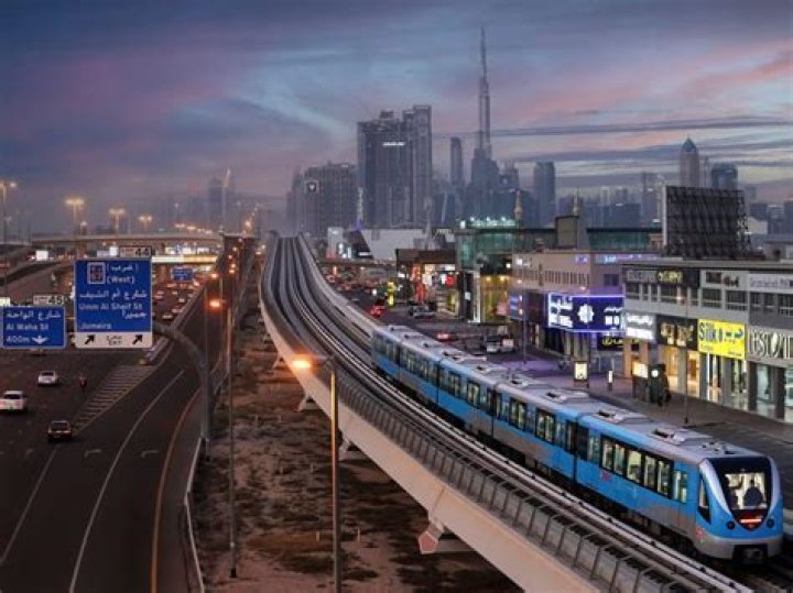 Is Dubai Metro open on Eid?