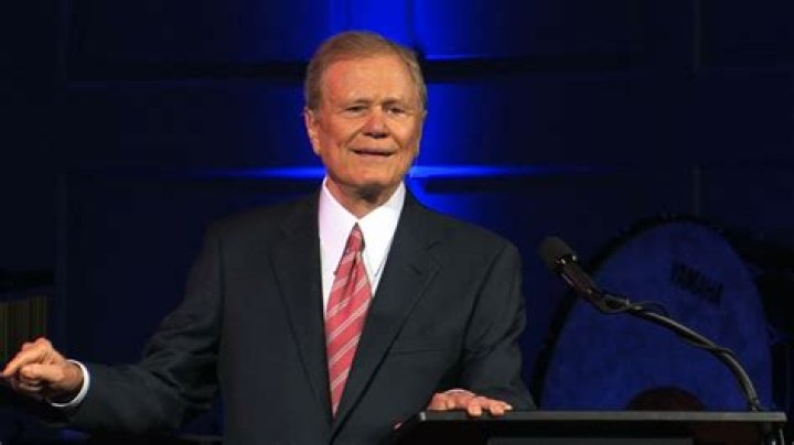 Is Ed Young Sr still alive?