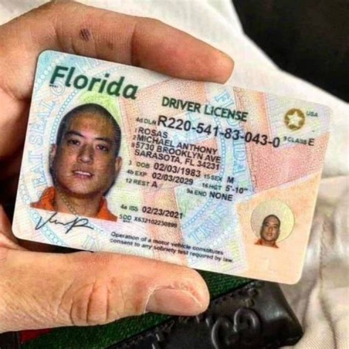 Is Florida drivers license public record?