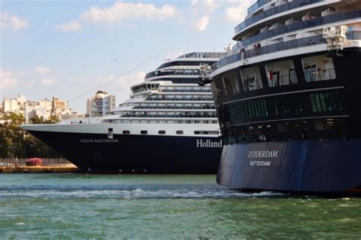 Is Holland America a luxury cruise line?