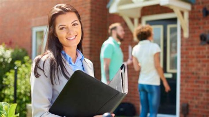 Is Hondros College accredited for real estate?