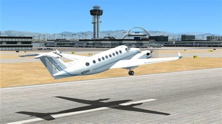 Is Microsoft Flight Simulator X free?