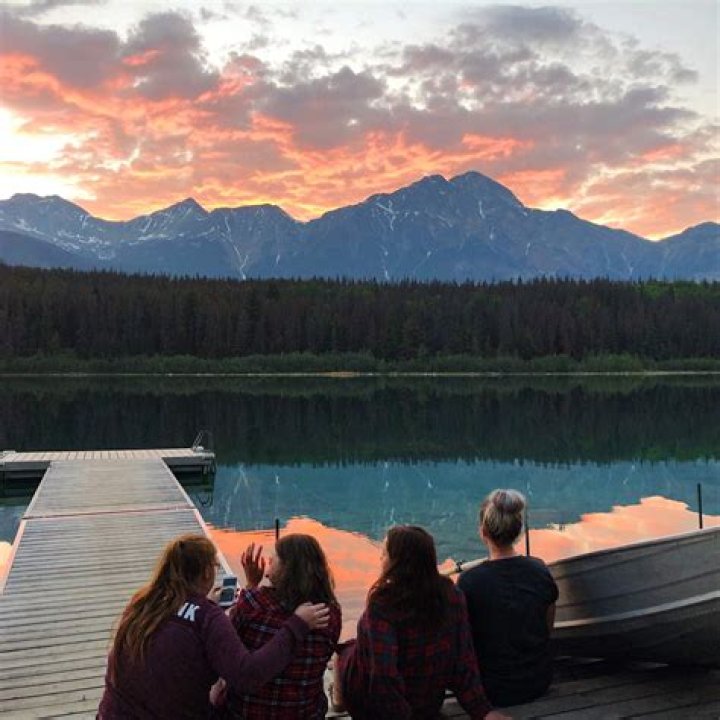 Is Patricia Lake still alive?