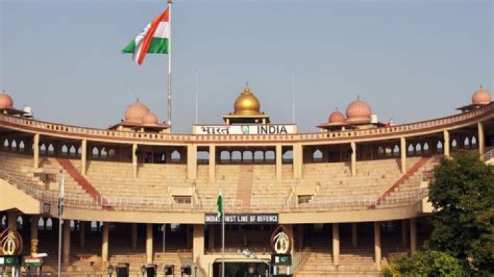 Is photography allowed in Wagah border?