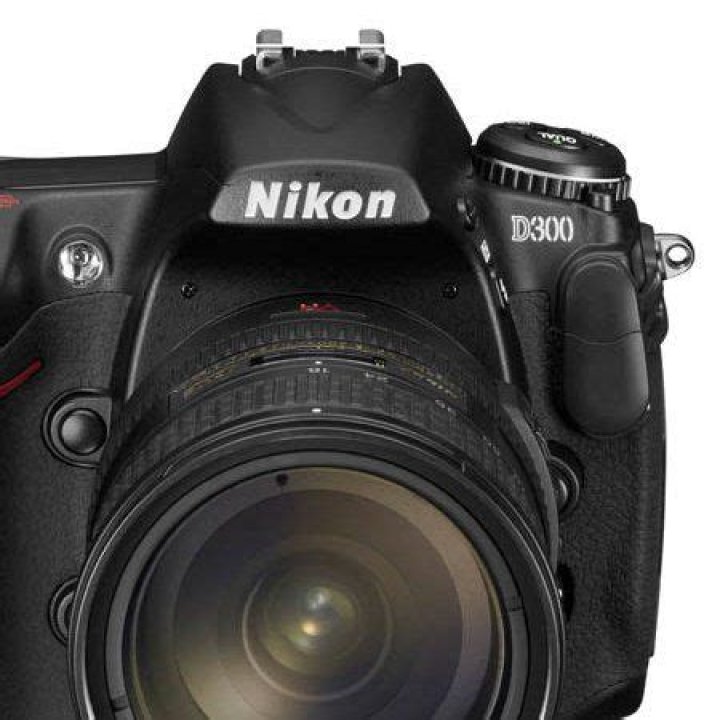 Is the Nikon D300 good for video?