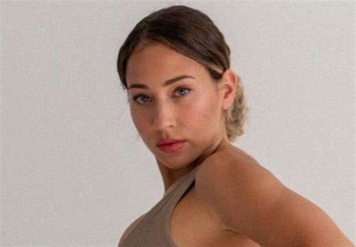 Is Vicky Justiz a trainer?
