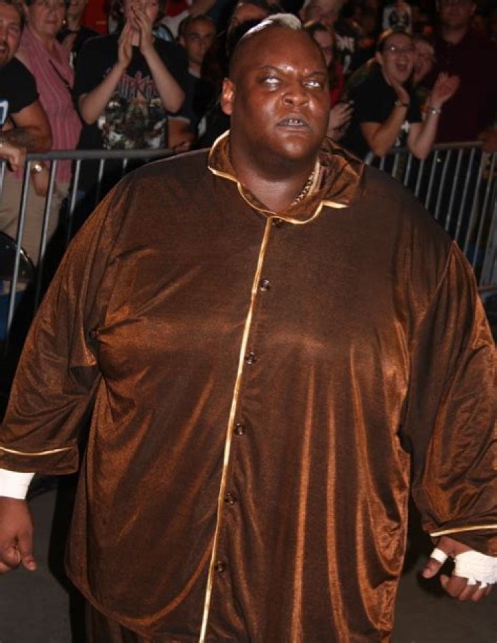 Is viscera still alive?