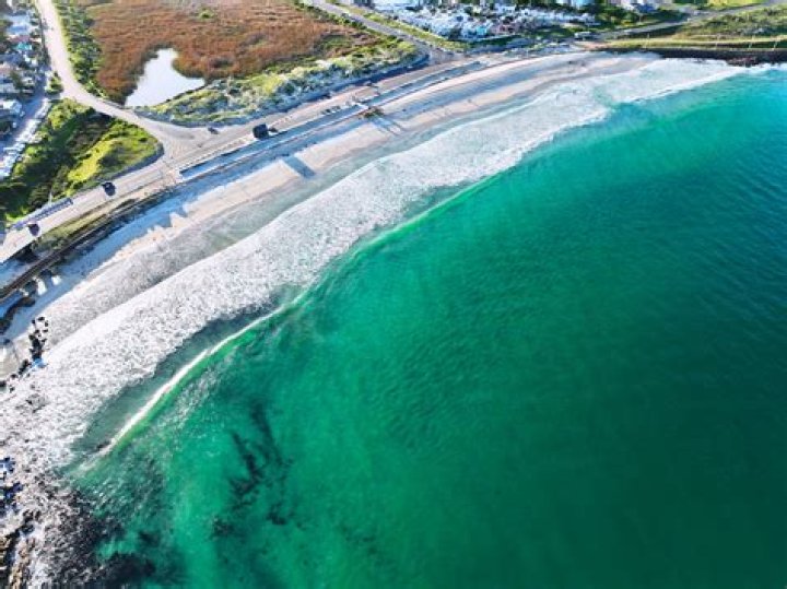 Is West beach good for swimming?