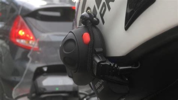 Is white a good color for motorcycle helmet?