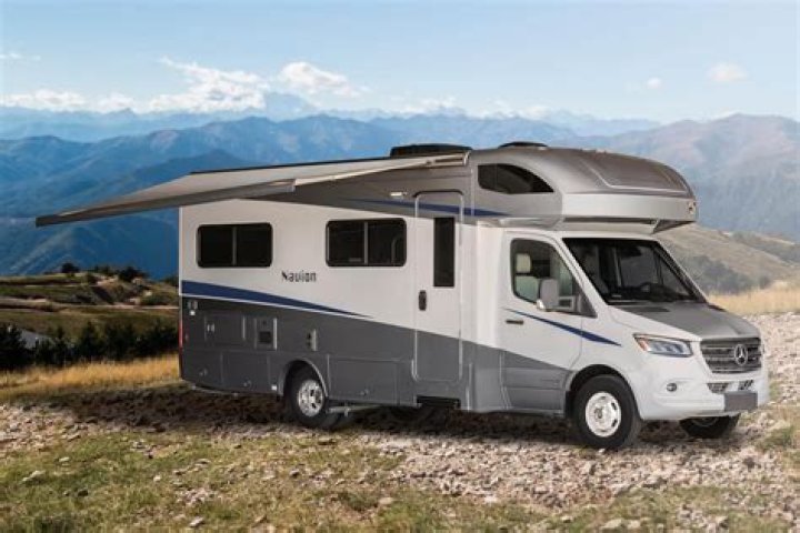 Is Winnebago Navion all wheel drive?