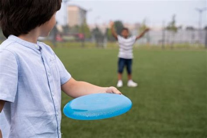 What are 3 games you can play with a frisbee?