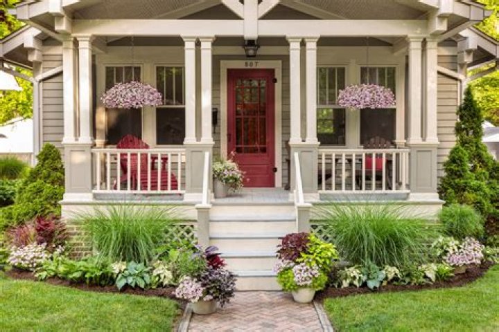 What are good flowers for the front of a porch?