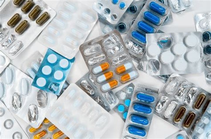 What are some benefits of using drug formularies?