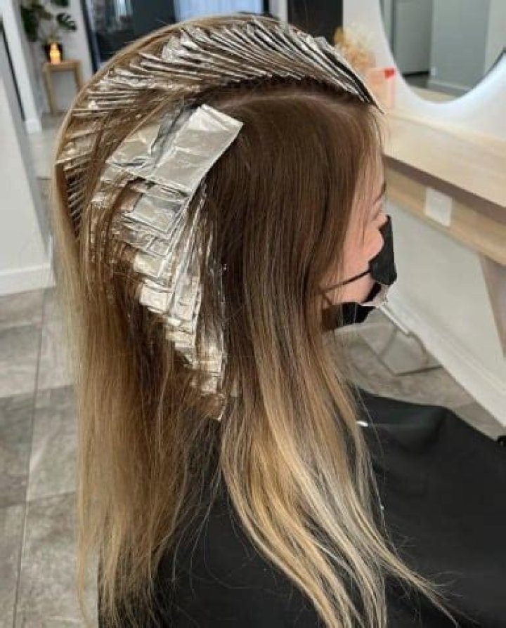 What are T Bar foils in hair?