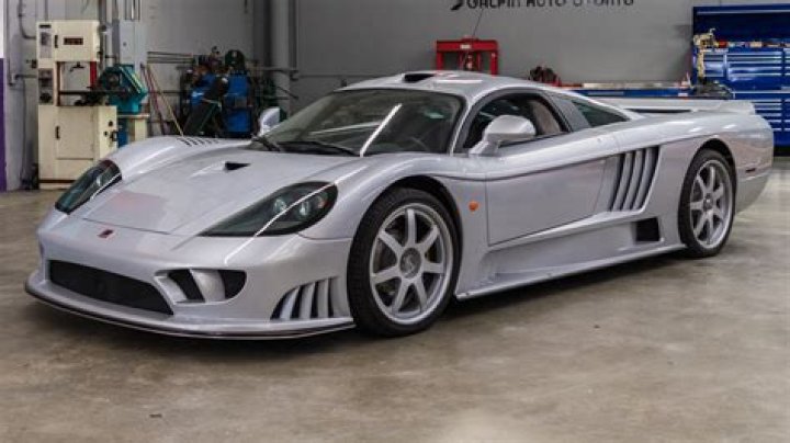 What cars did Paul Walker have in his collection?