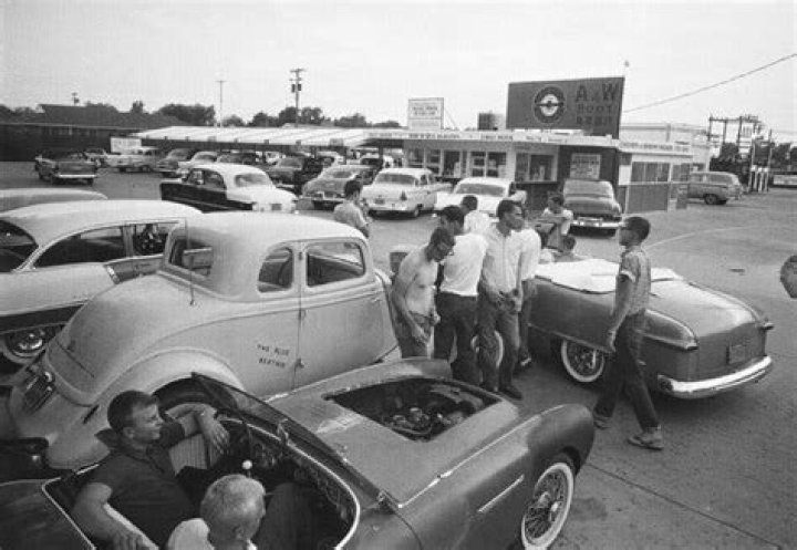 What caused economic prosperity in the 1950s quizlet?